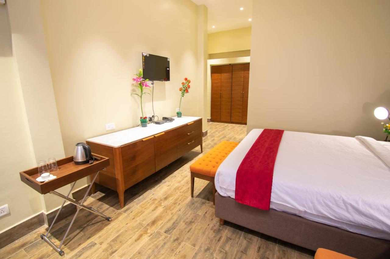 Octave Rococco Morjim Hotel Pernem Exterior foto