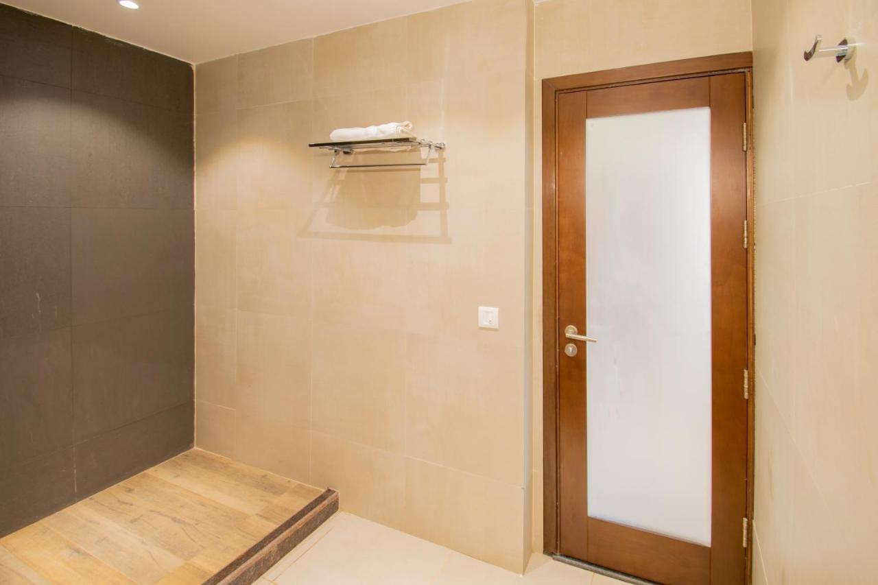 Octave Rococco Morjim Hotel Pernem Exterior foto