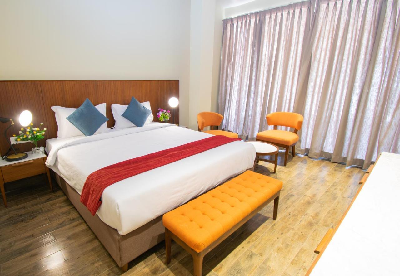 Octave Rococco Morjim Hotel Pernem Exterior foto
