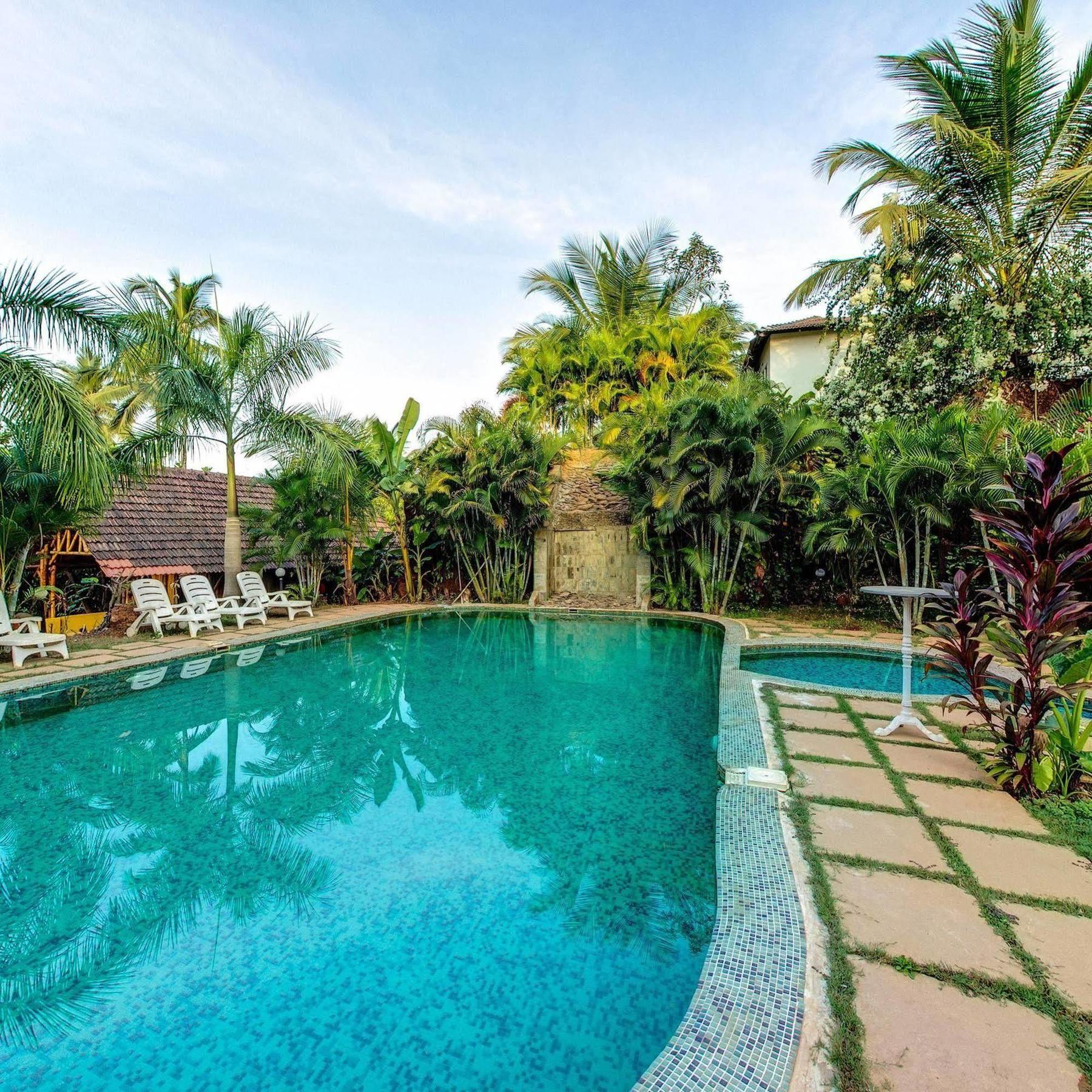 Octave Rococco Morjim Hotel Pernem Exterior foto